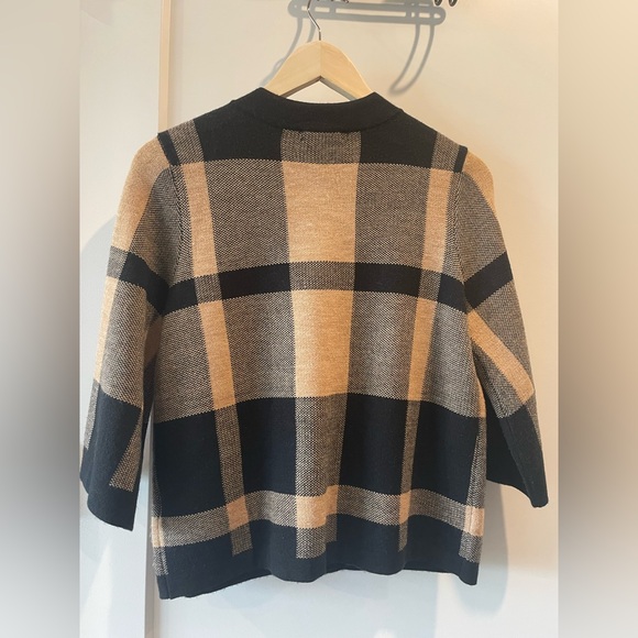 Mercer Street Studio Black and Tan Cardigan Sweater - Picture 11 of 13